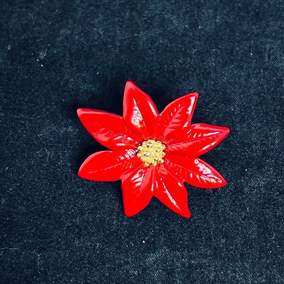 Lot of 6 Gold Tone Christmas Brooches - Picture 8 of 8